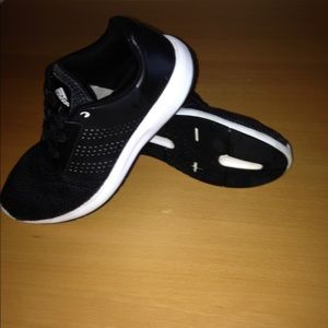 Adidas Madoru 2 Running Shoes